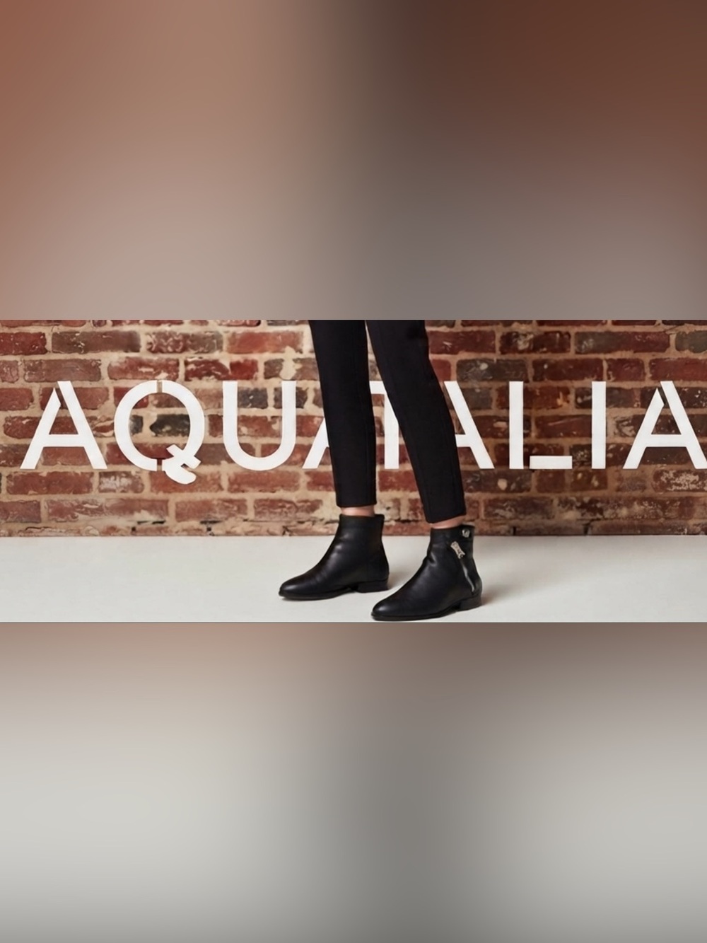 Authentic Aquatalia designer black leather ankle boots sz 8